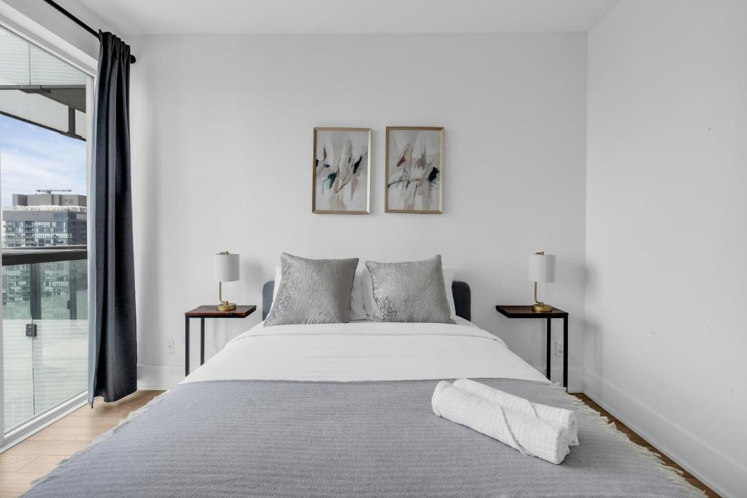 Photo of Bedroom in Toronto Entertainment District