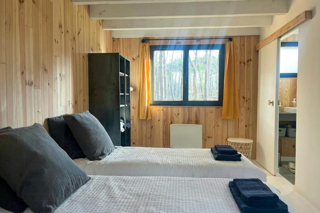 Photo of Bedroom in Saint-Paul-en-Born