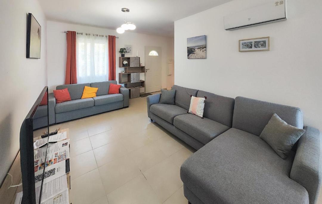 Photo of Livingroom in Salleles-d'Aude