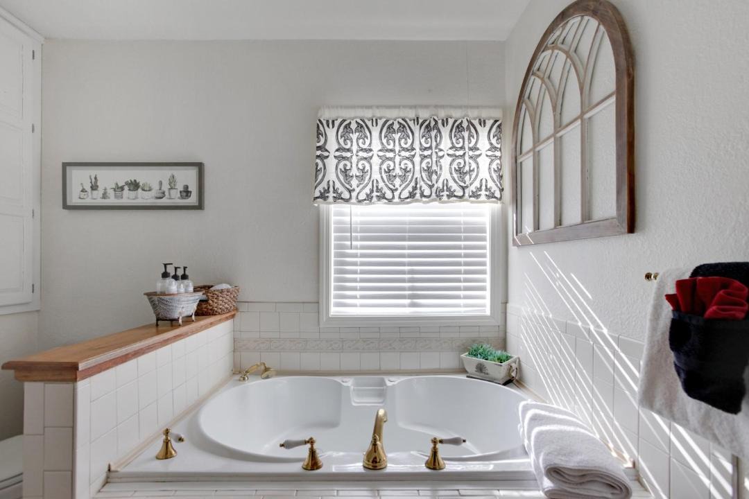 Photo of Bathroom in Weston