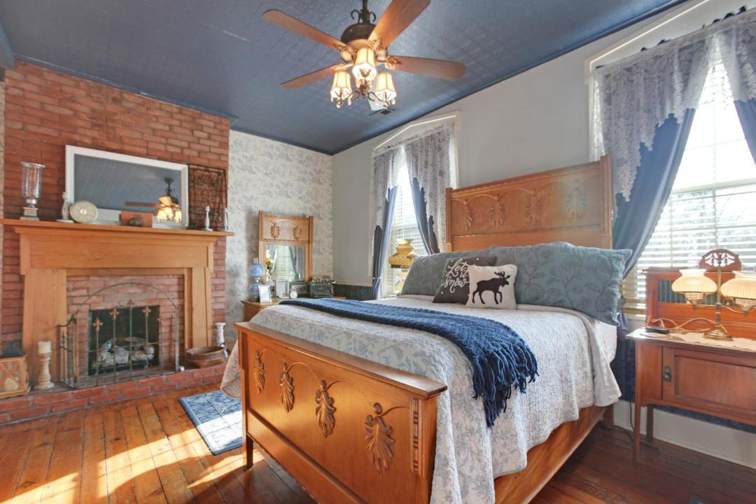 Photo of Bedroom in Weston