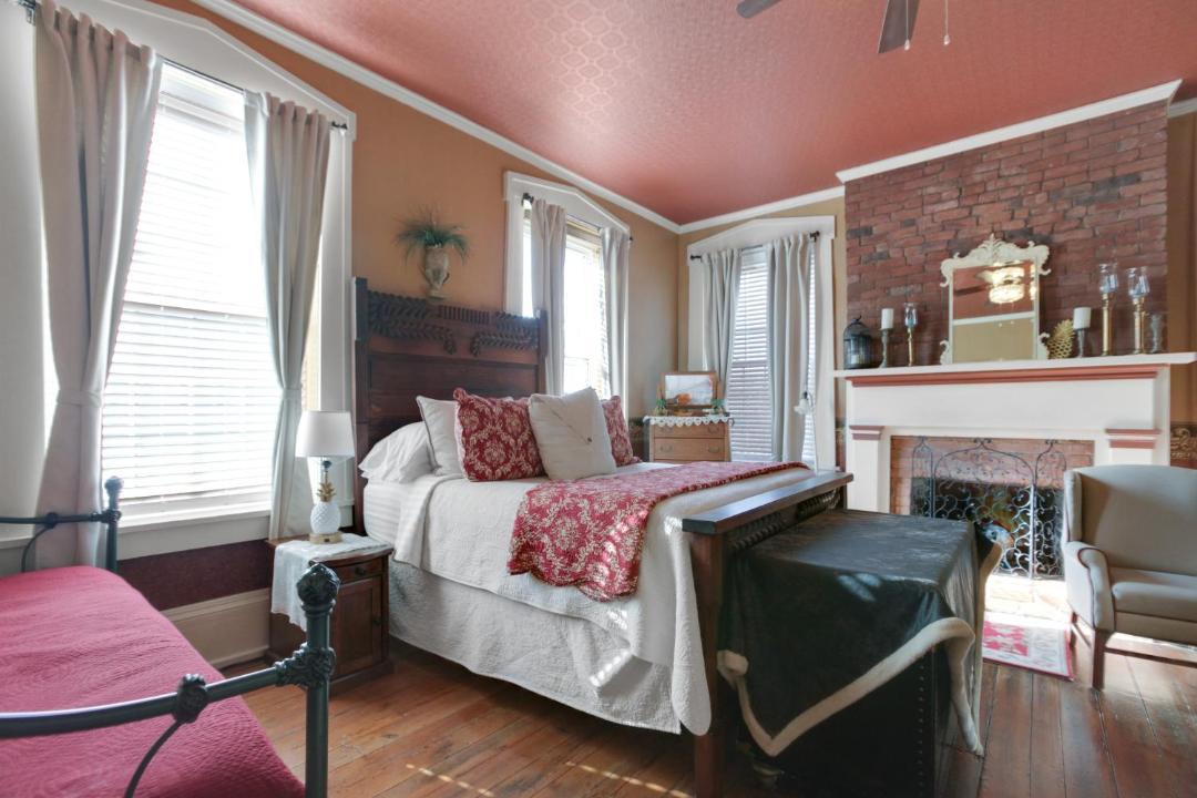 Photo of Bedroom in Weston
