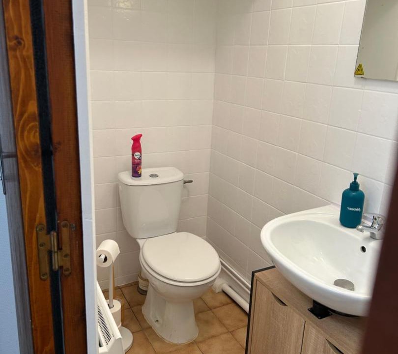 Photo of Bathroom in Givet