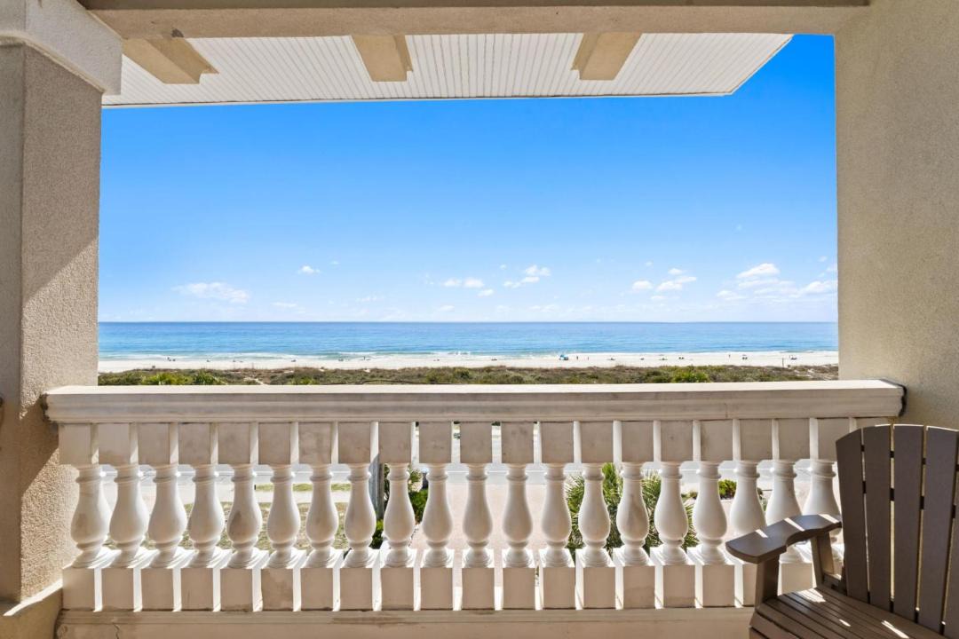 Photo of Patio Balcony in Laguna Beach