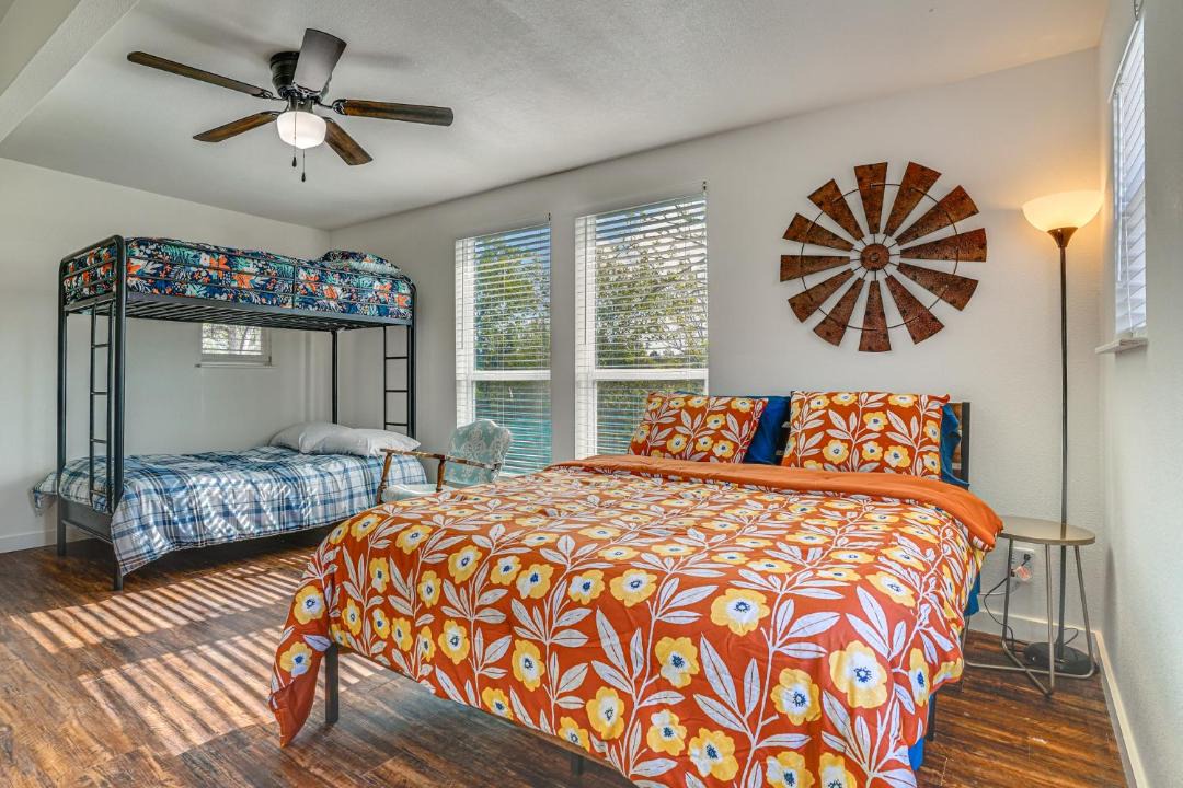 Photo of Bedroom in Hudson Oaks