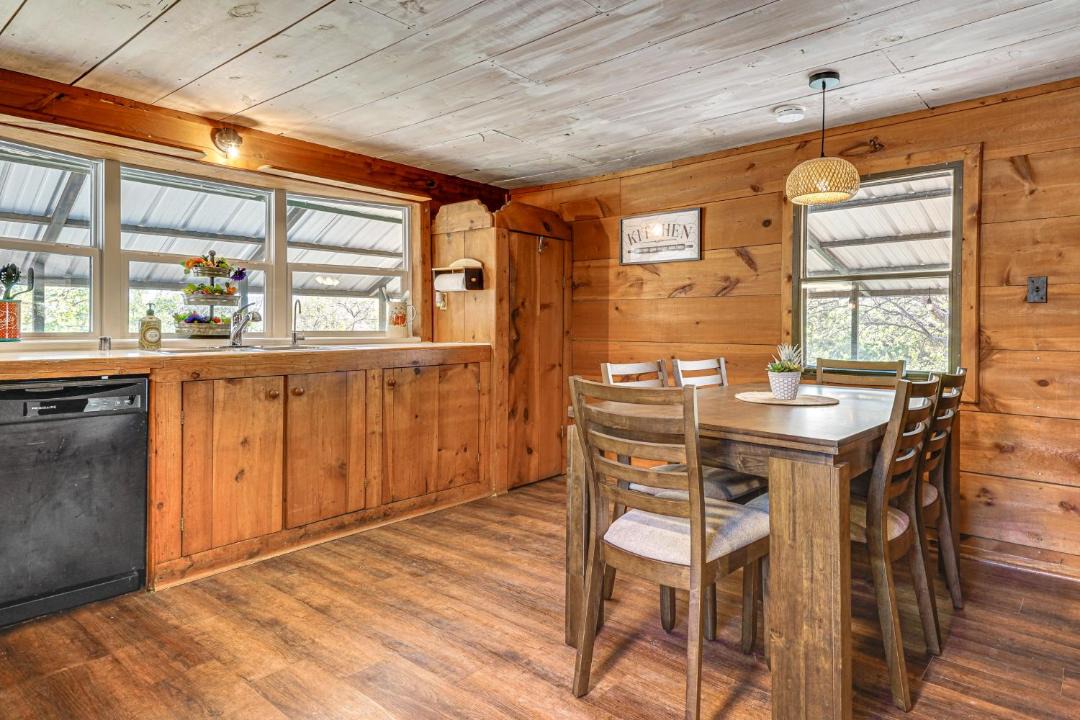 Photo of Kitchen in Hudson Oaks