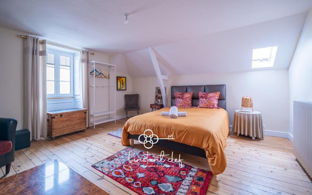 Photo of Others in Flore