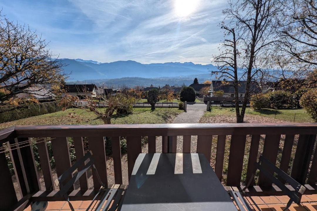 Photo of Patio Balcony in Saint-Pierre-d'Albigny