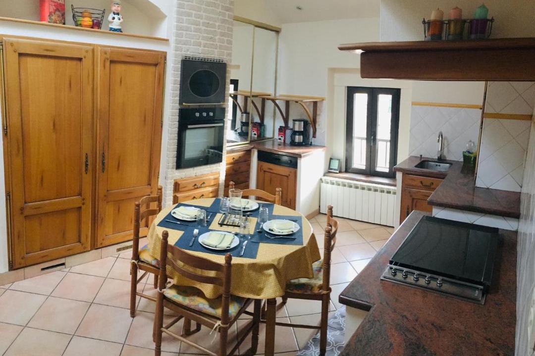Photo of Kitchen in Bazus