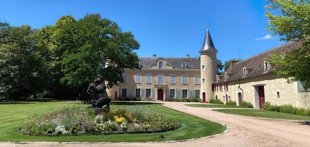 Photo of Others in Lureuil
