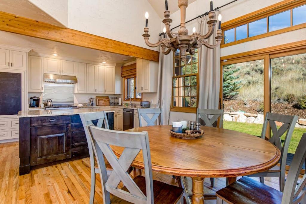 Photo of Kitchen in Summit Park