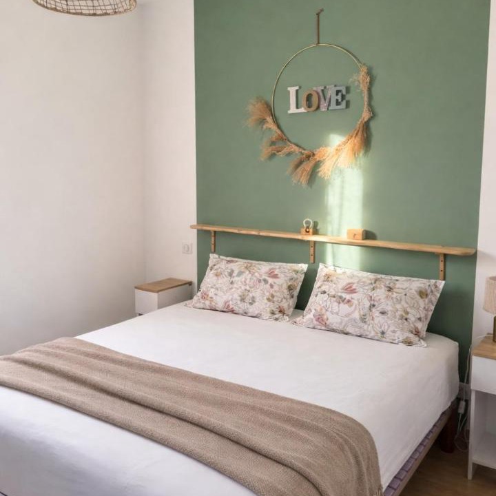Photo of Bedroom in Planioles