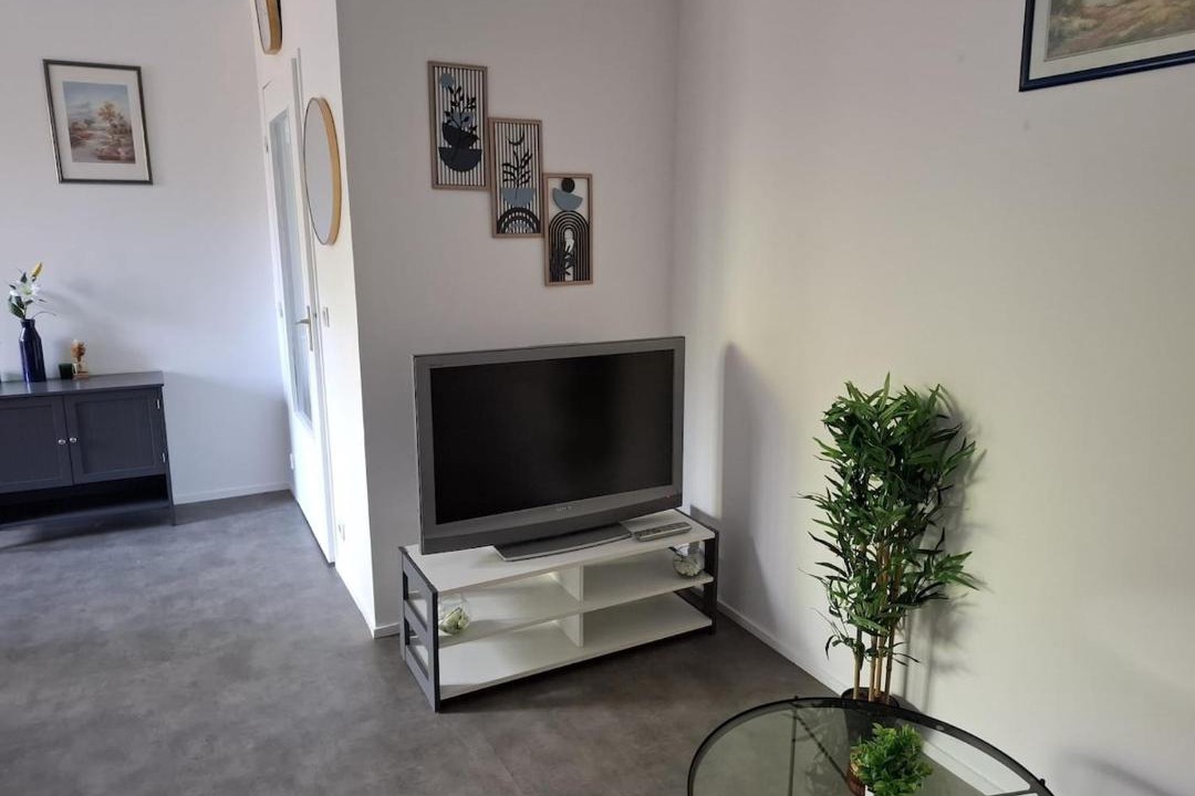 Photo of Livingroom in Courcouronnes