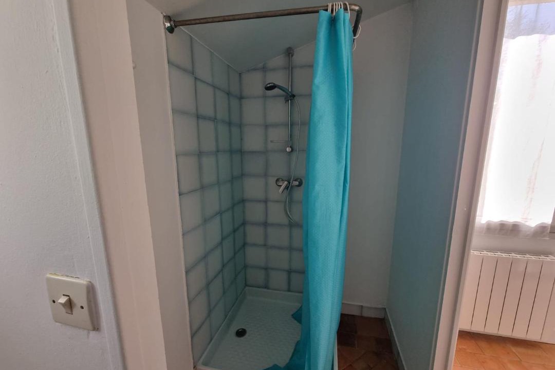 Photo of Bathroom in Lamonzie-Saint-Martin