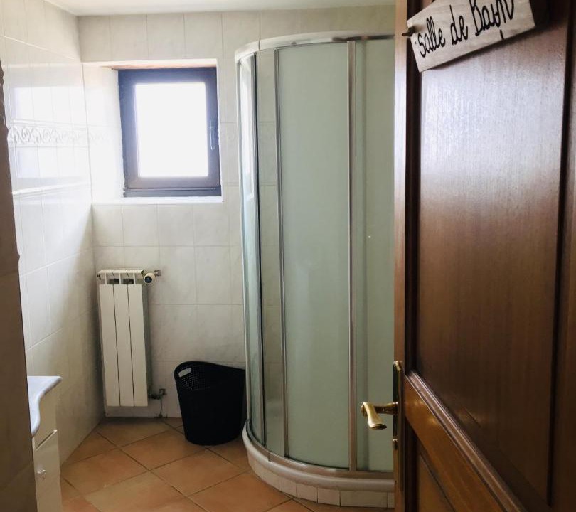 Photo of Bathroom in Bazus