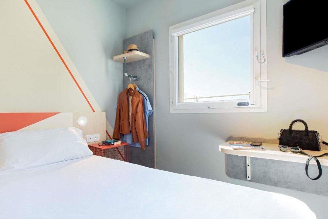 Photo of Bedroom in 16th Arrondissement