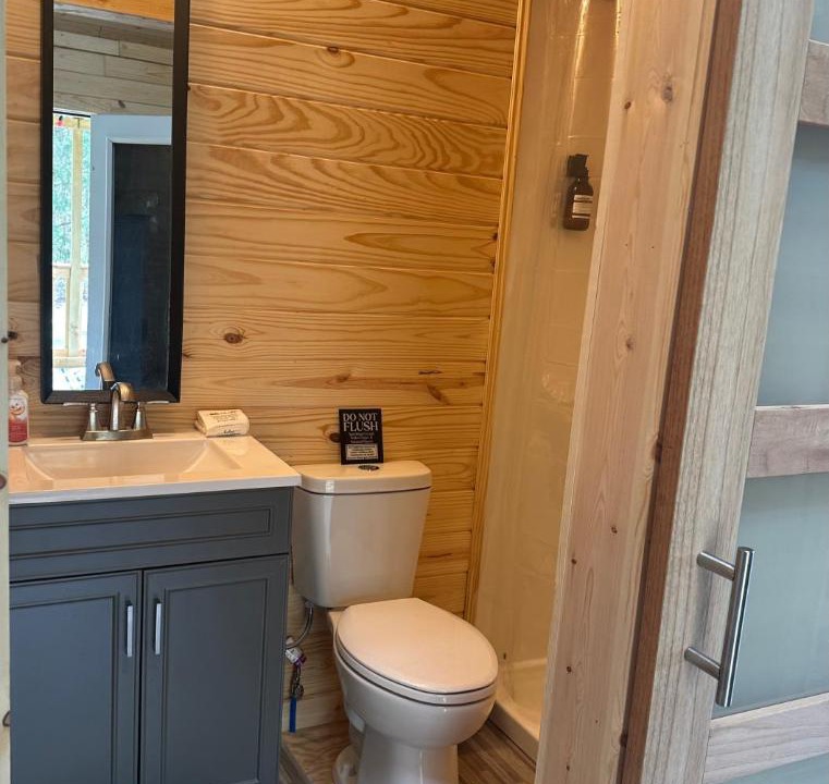 Photo of Bathroom in Lufkin