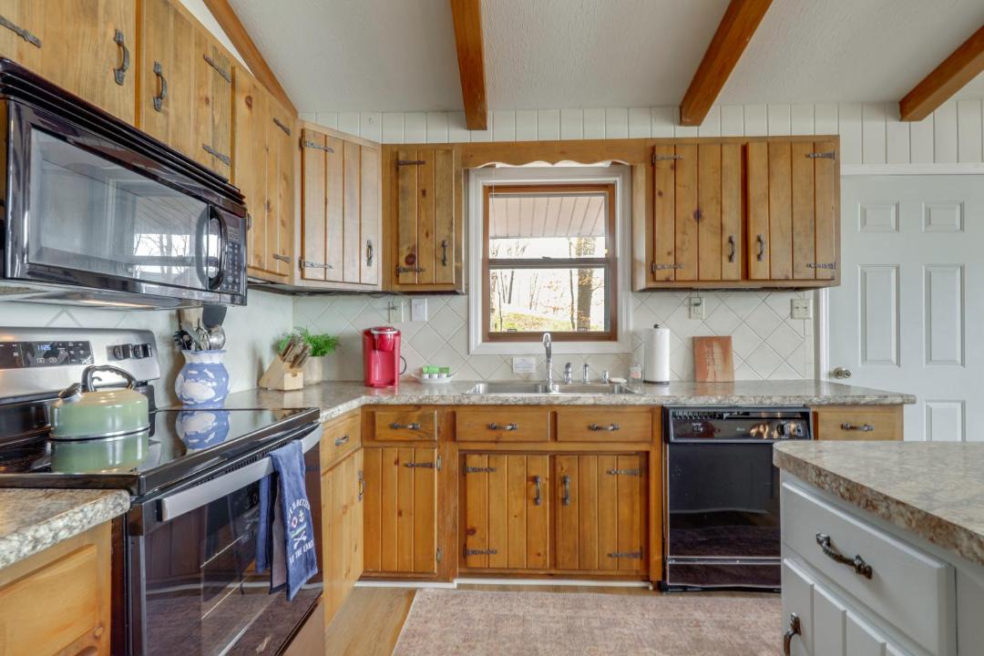 Photo of Kitchen in Bean Station