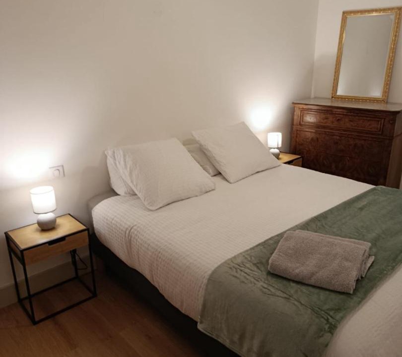 Photo of Bedroom in Tarascon-sur-Ariege