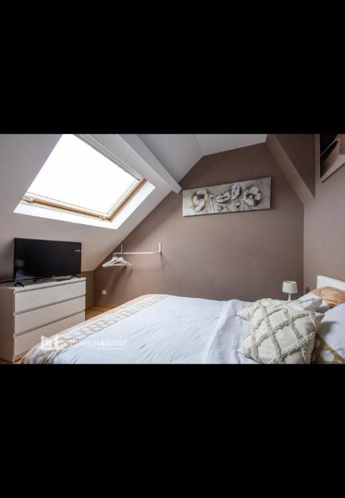 Photo of Bedroom in Saint-Etienne-au-Mont