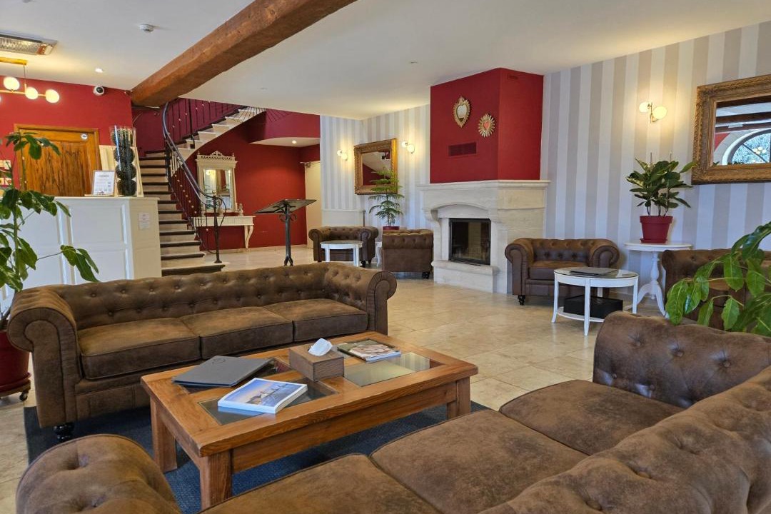 Photo of Livingroom in Saint-Quentin-la-Poterie