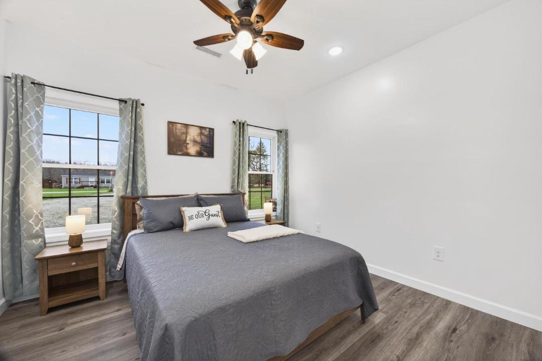 Photo of Bedroom in Jasonville
