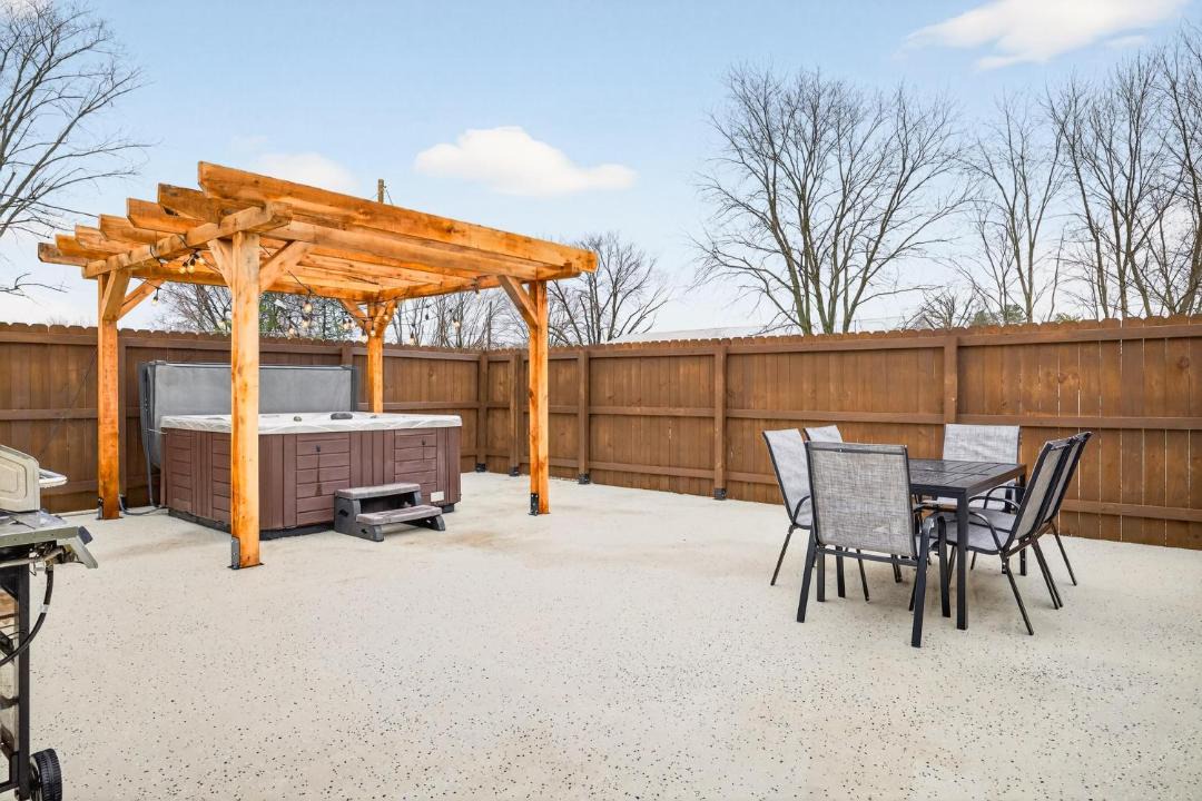 Photo of Patio Balcony in Jasonville
