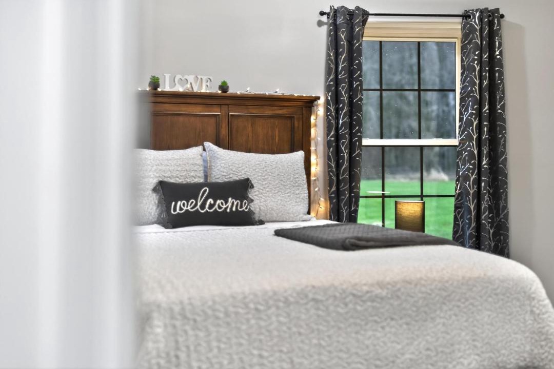 Photo of Bedroom in Jasonville