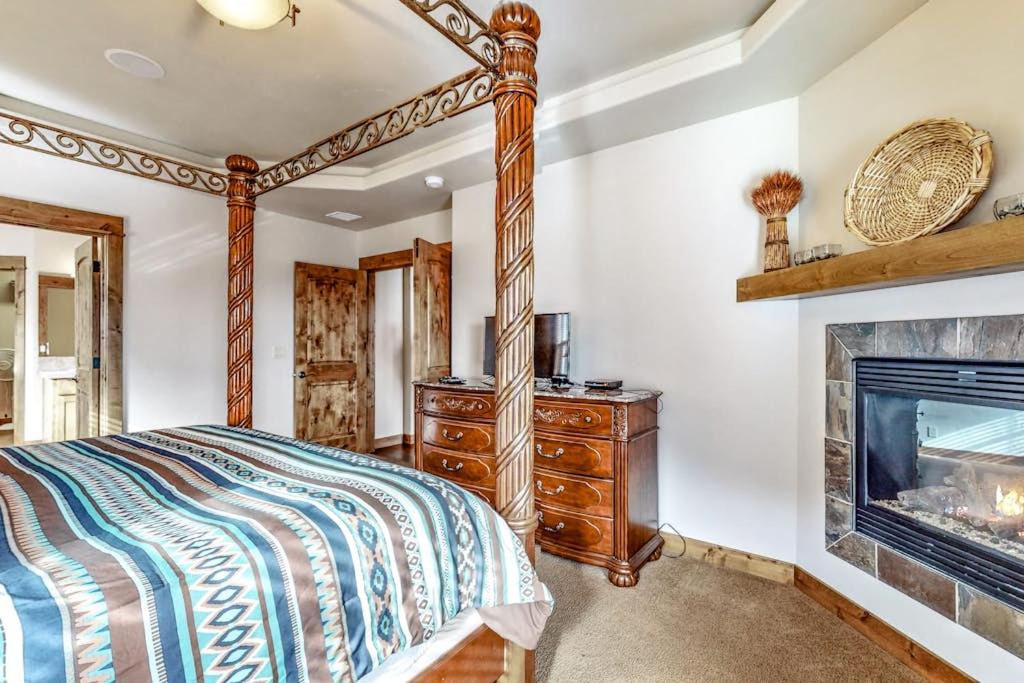 Photo of Bedroom in Redmond