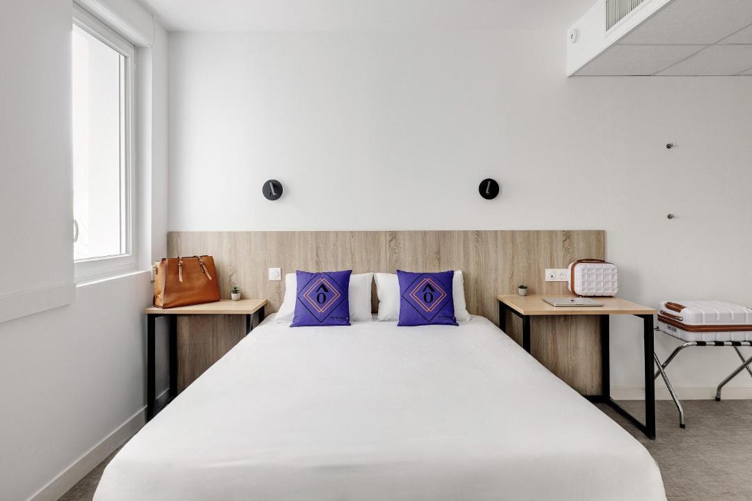 Photo of Bedroom in Fives