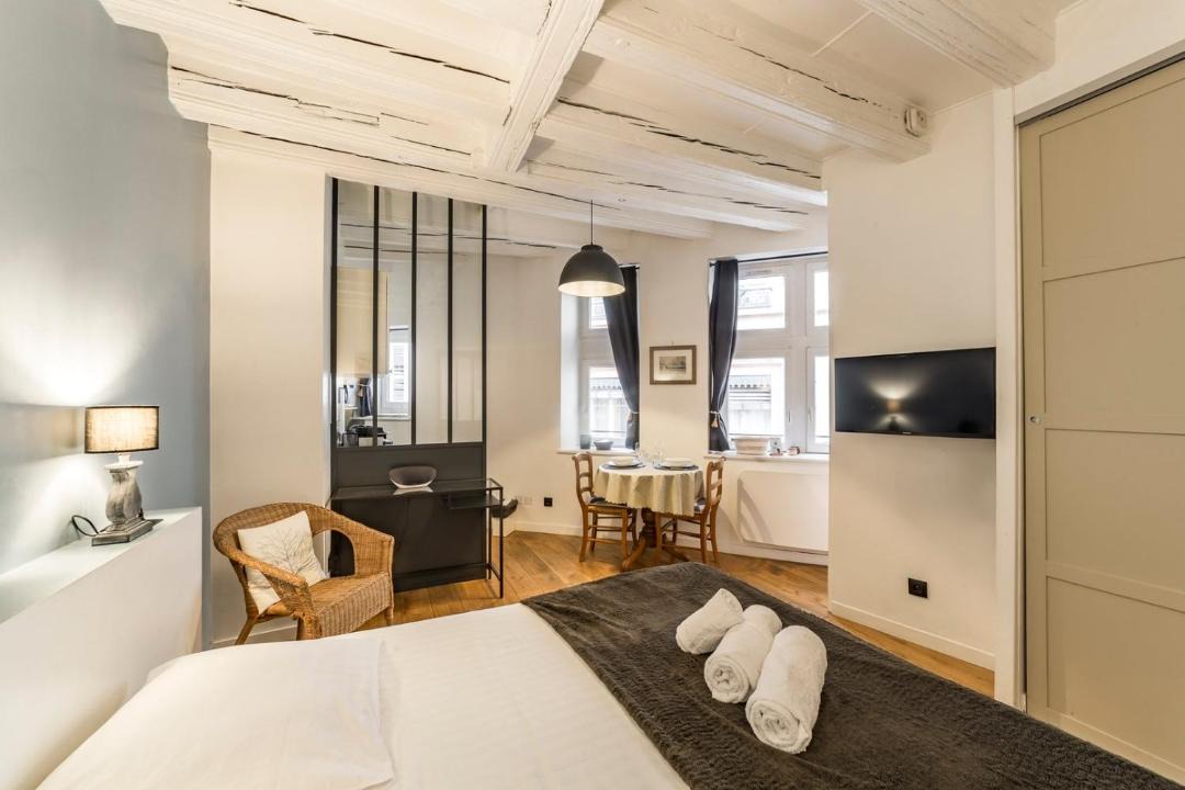 Photo of Bedroom in Old Lyon