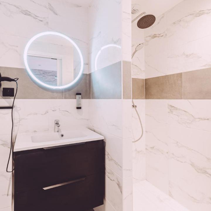 Photo of Bathroom in Chablis