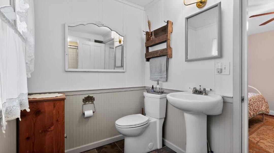 Photo of Bathroom in Gettysburg