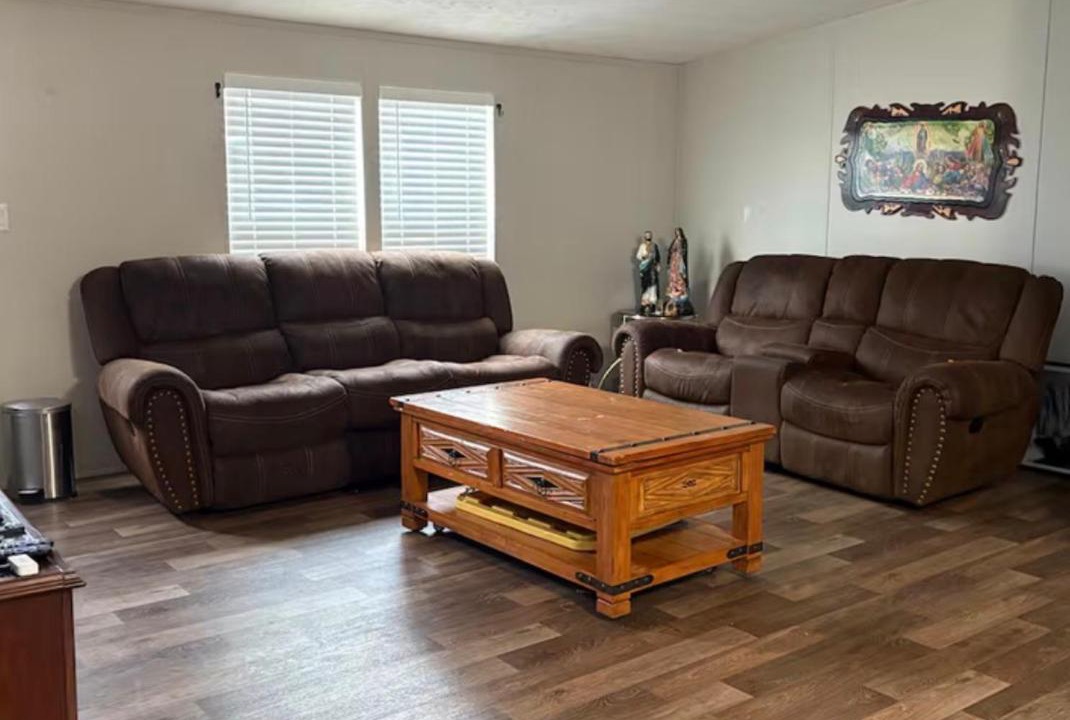 Photo of Livingroom in Jarrell