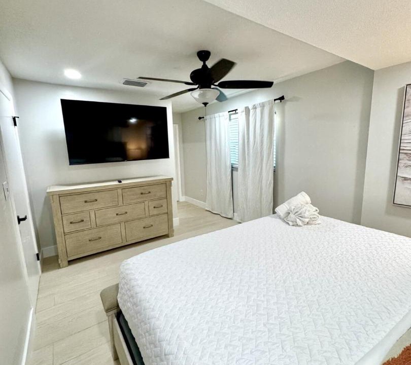 Photo of Bedroom in Sun Bay South