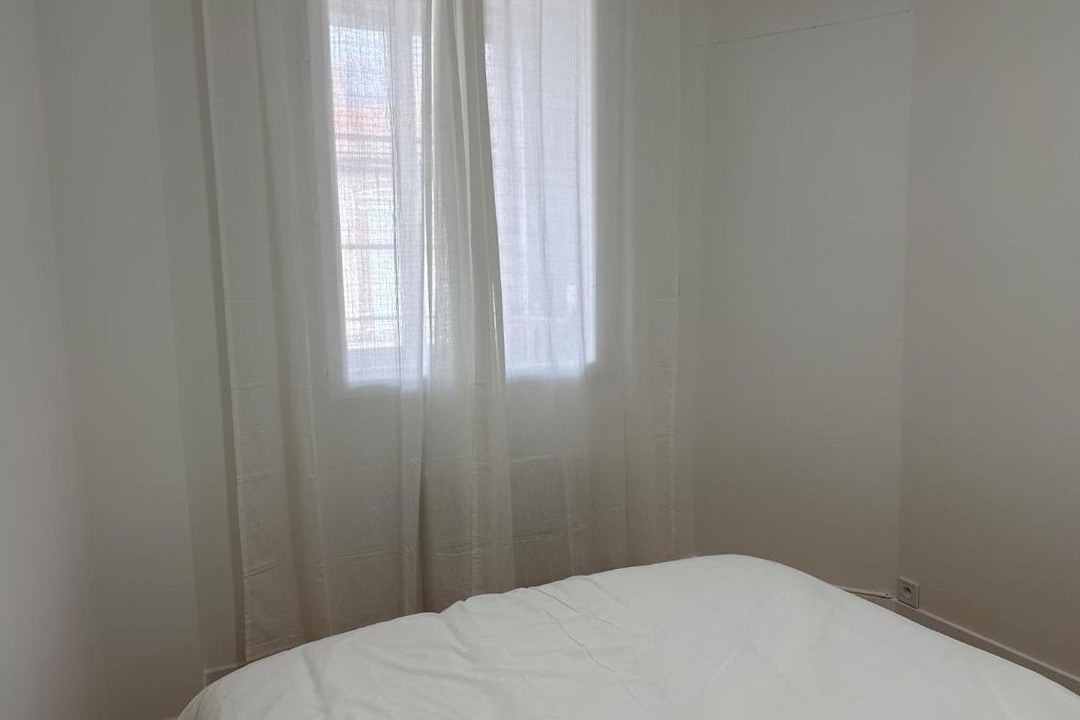 Photo of Bedroom in Romilly-sur-Seine