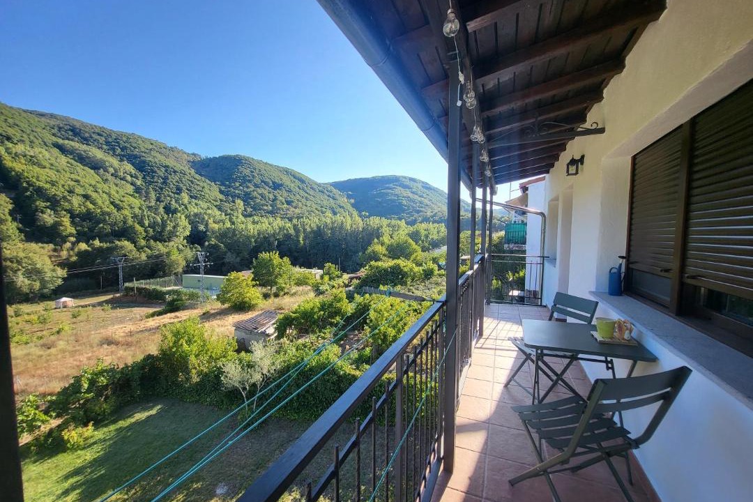 Photo of Patio Balcony in Montemayor del Rio