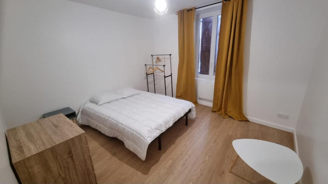 Photo of Bedroom in Saint-Rambert-d'Albon