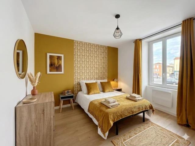 Photo of Bedroom in Saint-Rambert-d'Albon