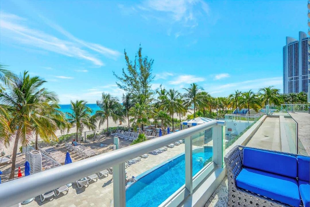 Photo of Patio Balcony in Sunny Isles Beach