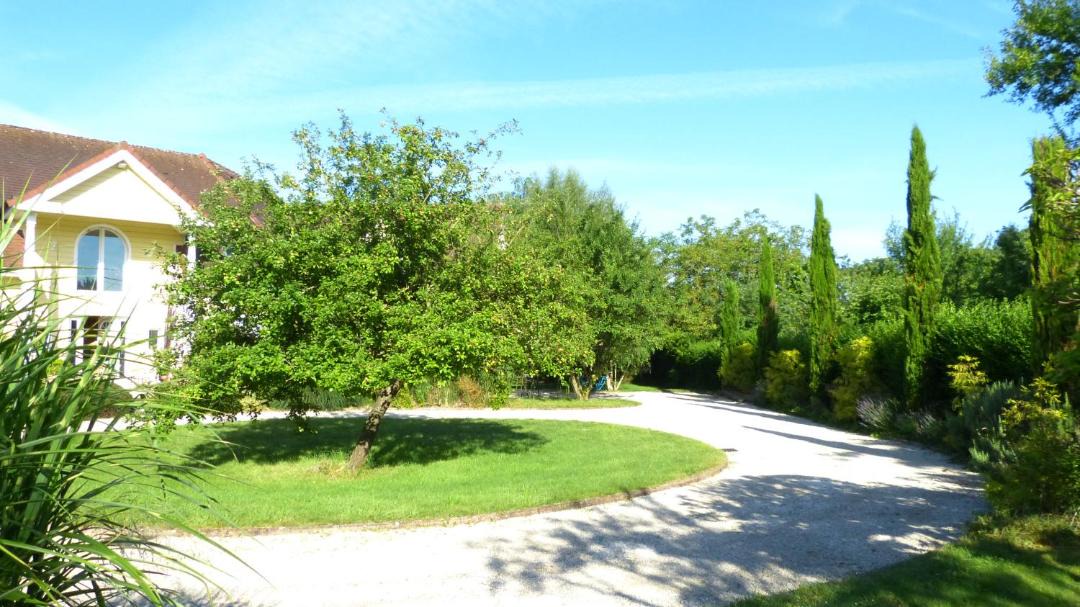 Photo of Others in Milly-la-Foret