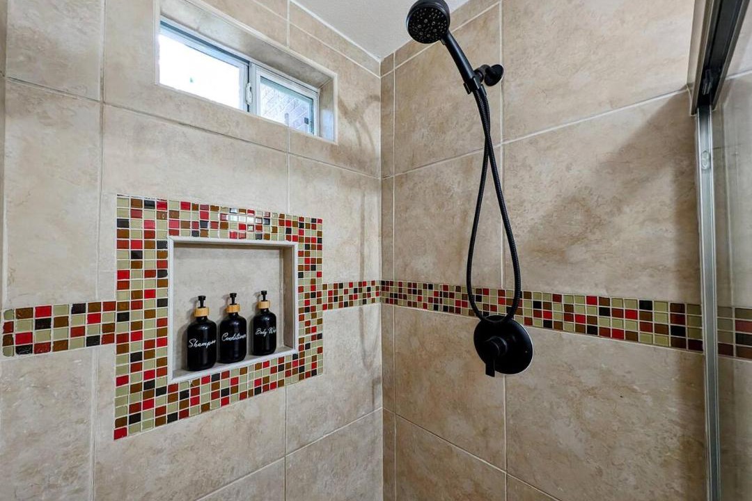 Photo of Bathroom in Northwest Crossing