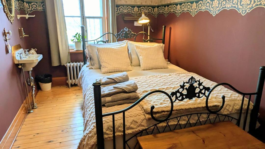 Photo of Bedroom in Saint-Damien-de-Buckland