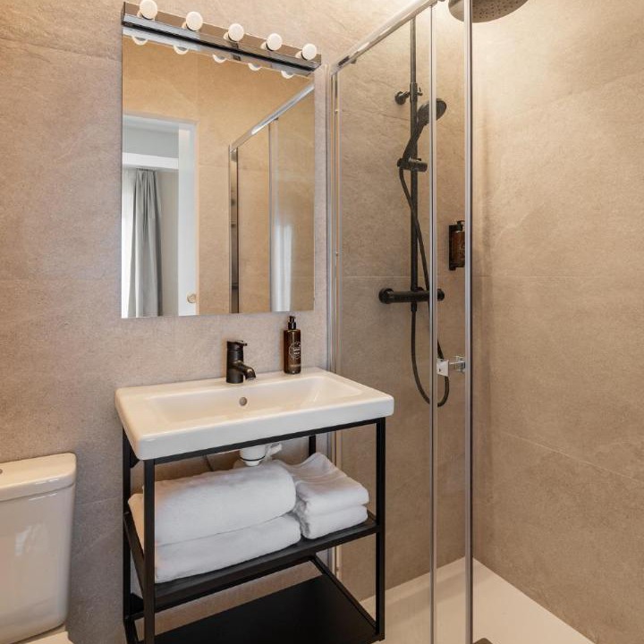 Photo of Bathroom in Avenida Meritxell