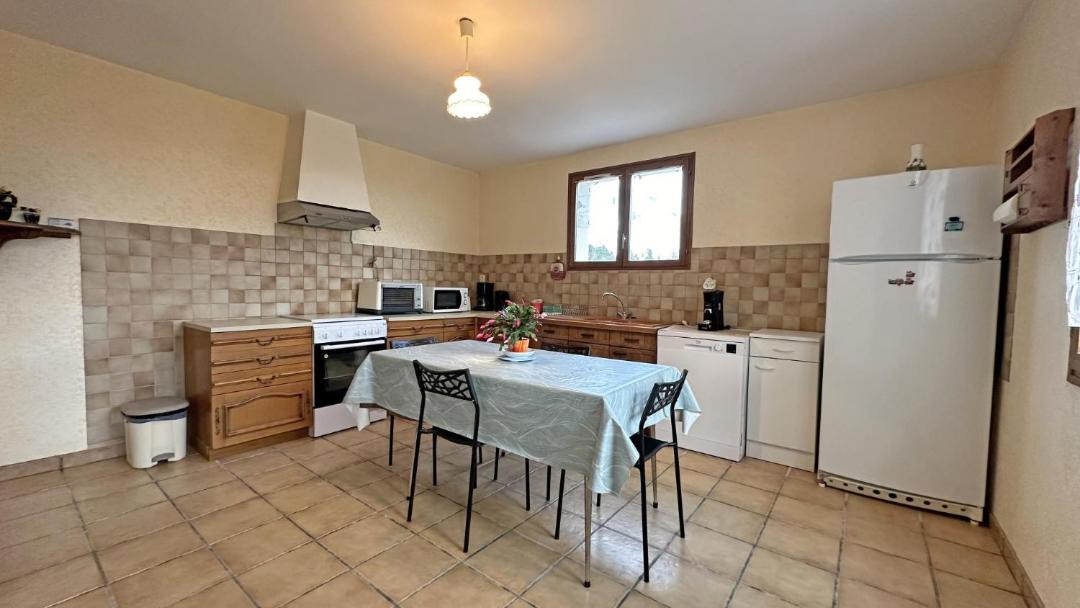 Photo of Kitchen in Saint-Denis-des-Murs