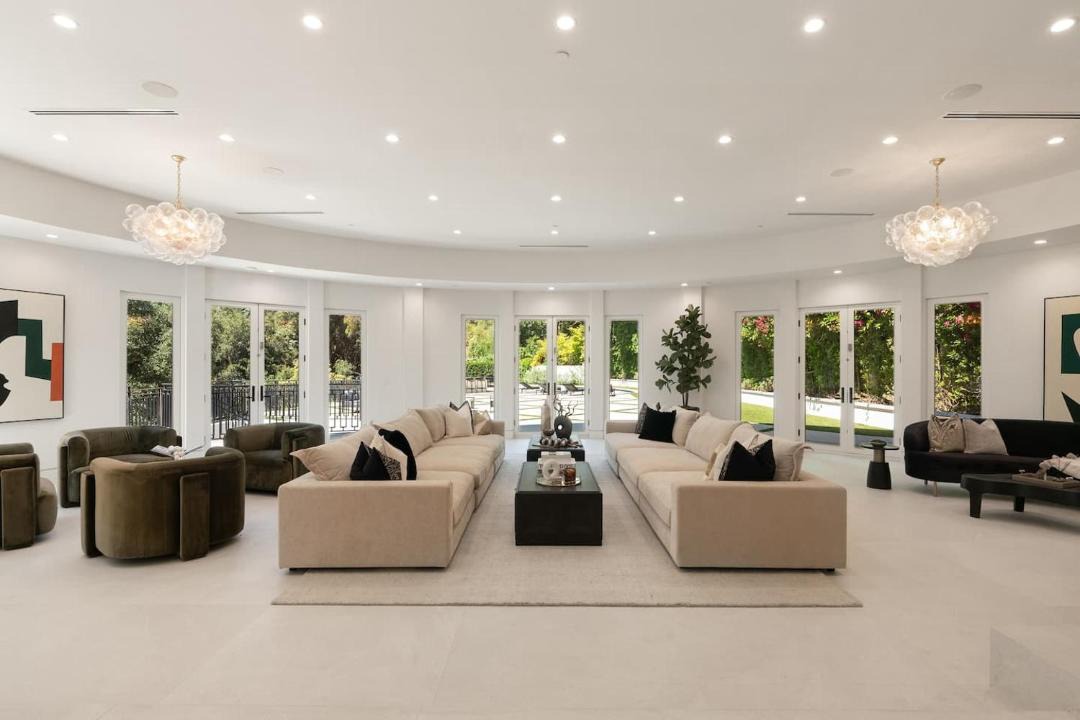 Photo of Livingroom in Brentwood