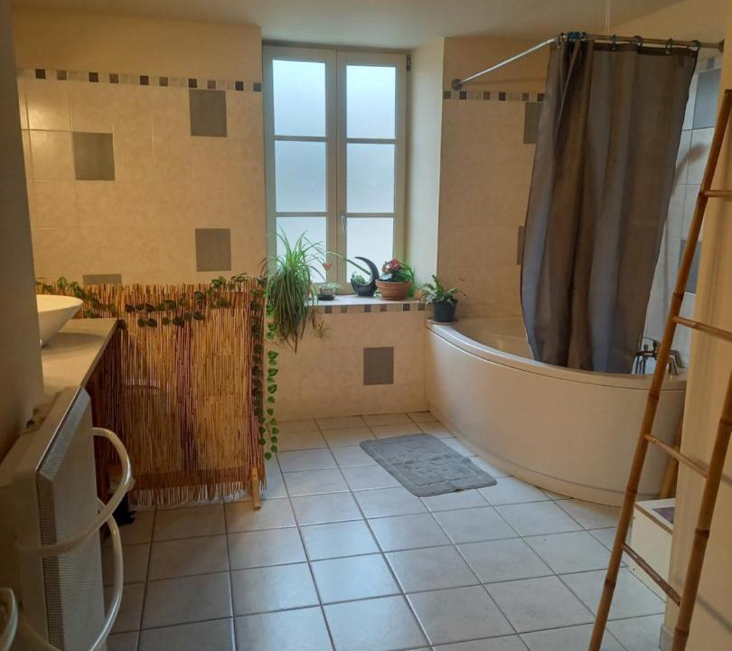 Photo of Bathroom in Chamboulive