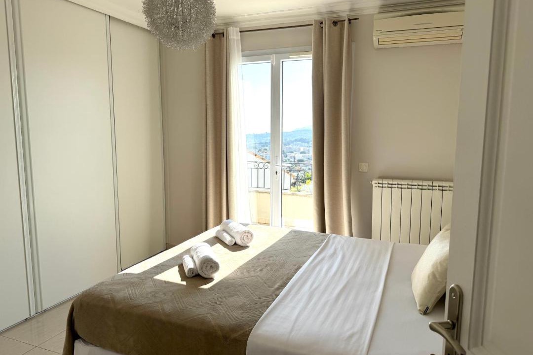 Photo of Others in Mougins