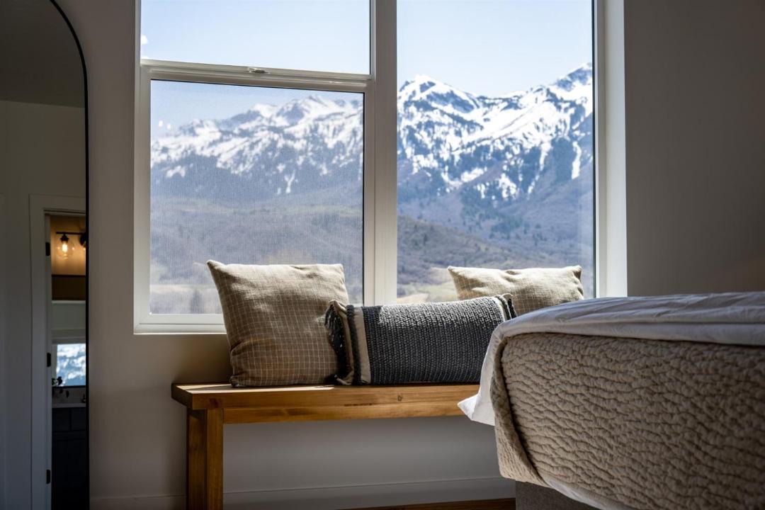 Photo of Bedroom in Mountain Green