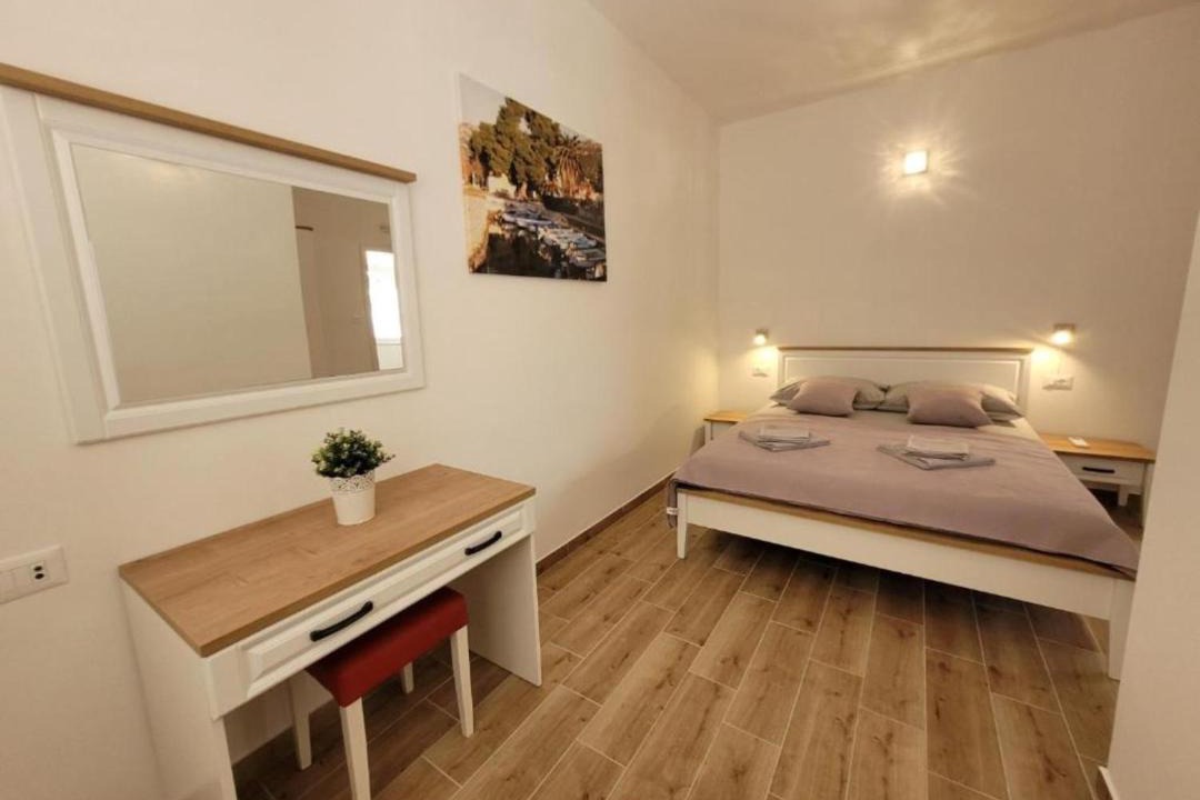 Photo of Bedroom in Cove Tri Zala (Zrnovo)